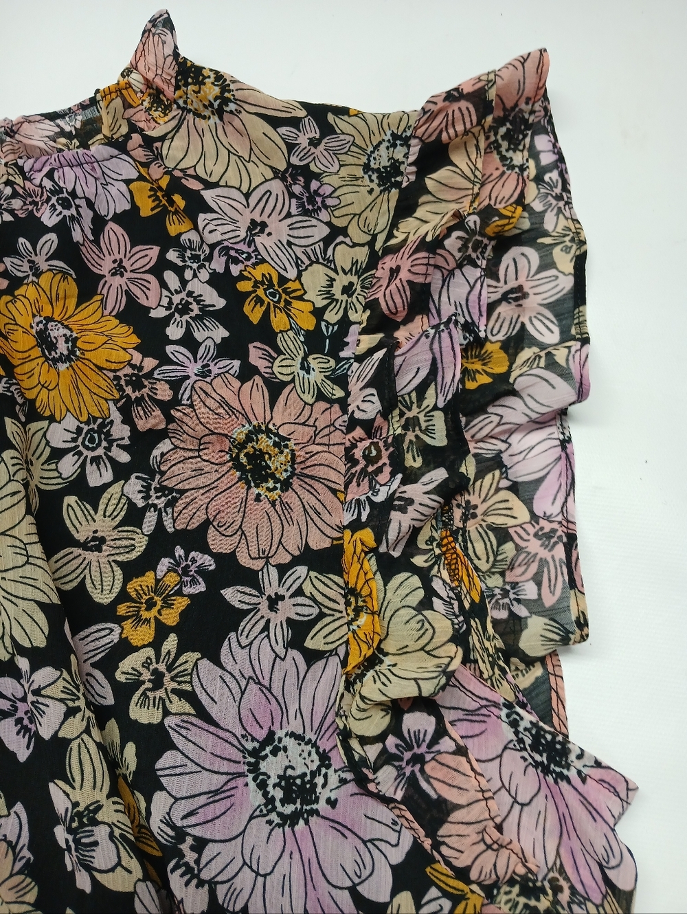 BB Dakota by Steve Madden Black Floral Maxi Dress with Yellow and Pink Flowers - Picture 5 of 11